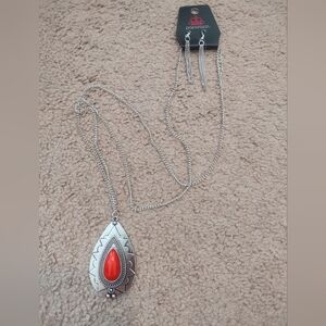 Retired:New In PKG Paparazzi Jewelry Bundle